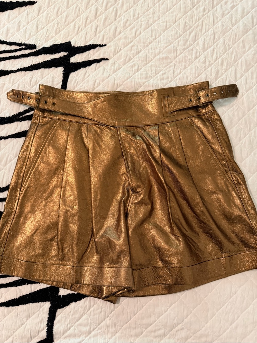 Banana Republic Metallic Gold High-Waist Pleated Leather Shorts - Size 10